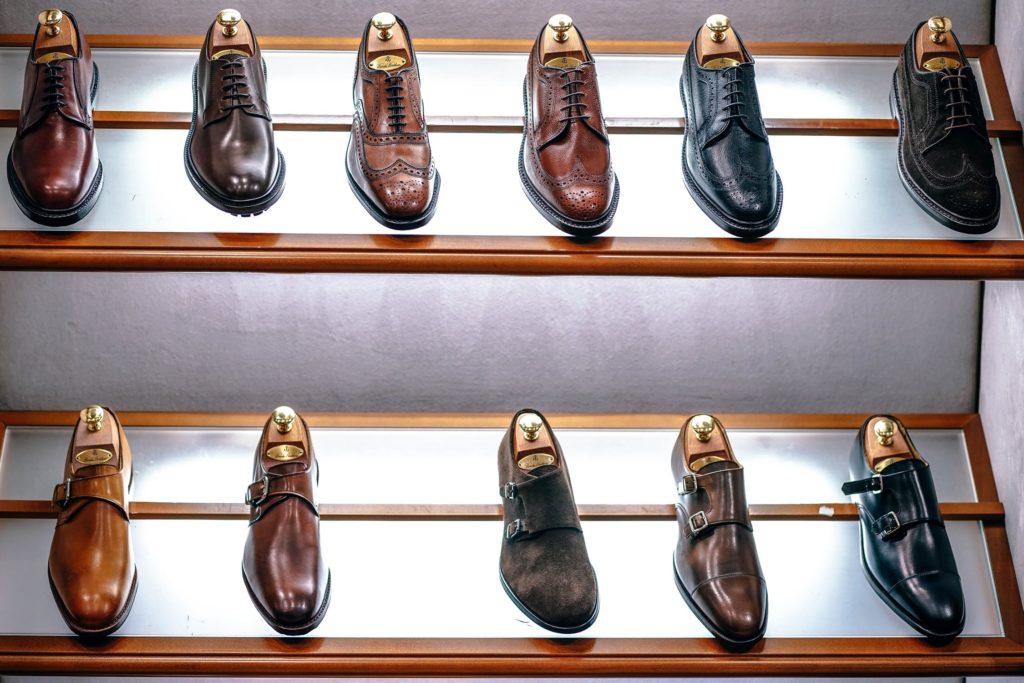 places to sell shoes for cash